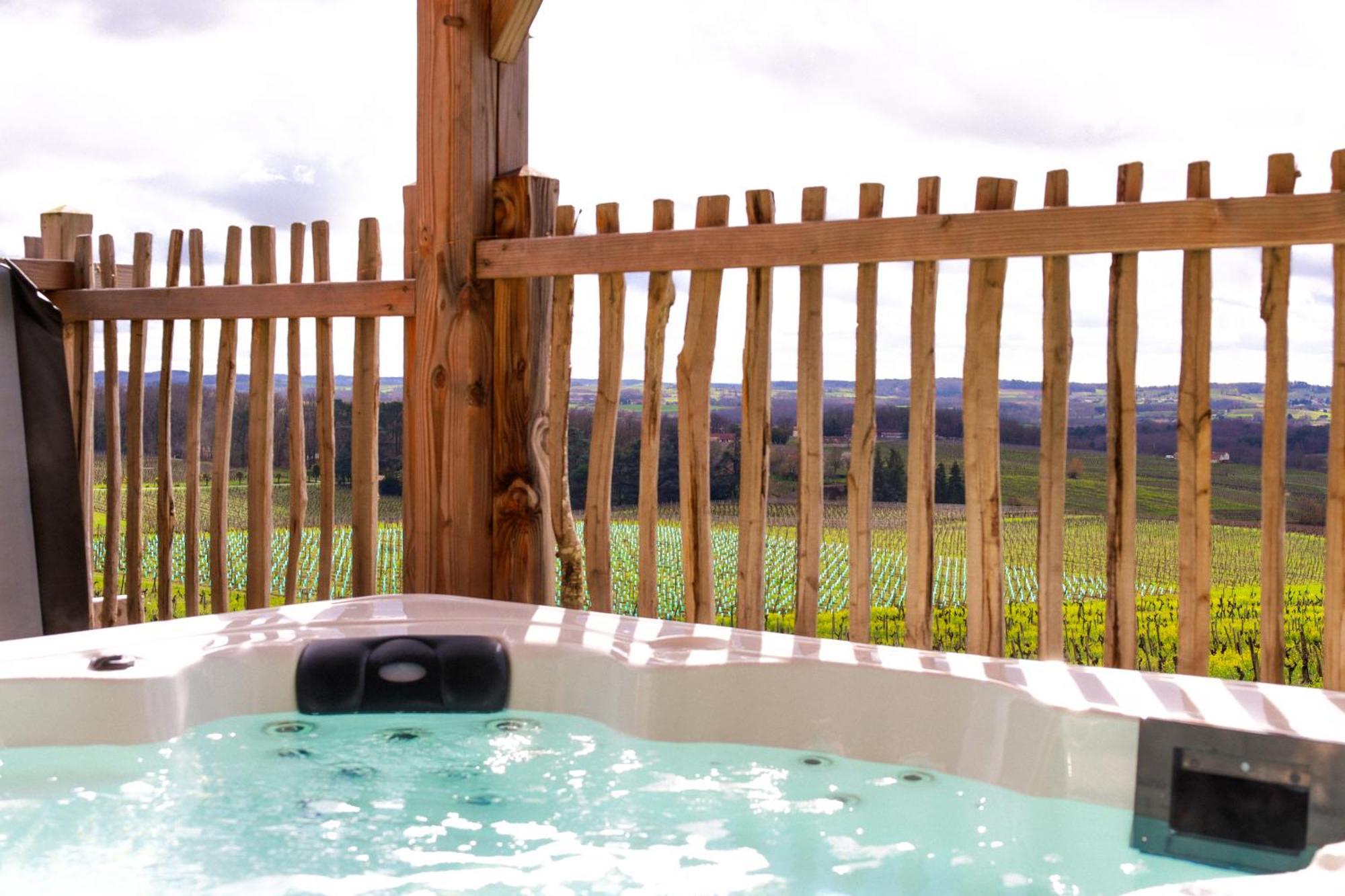 베르주라크 Le Domaine De La Tour Des Vents B&B 외부 사진