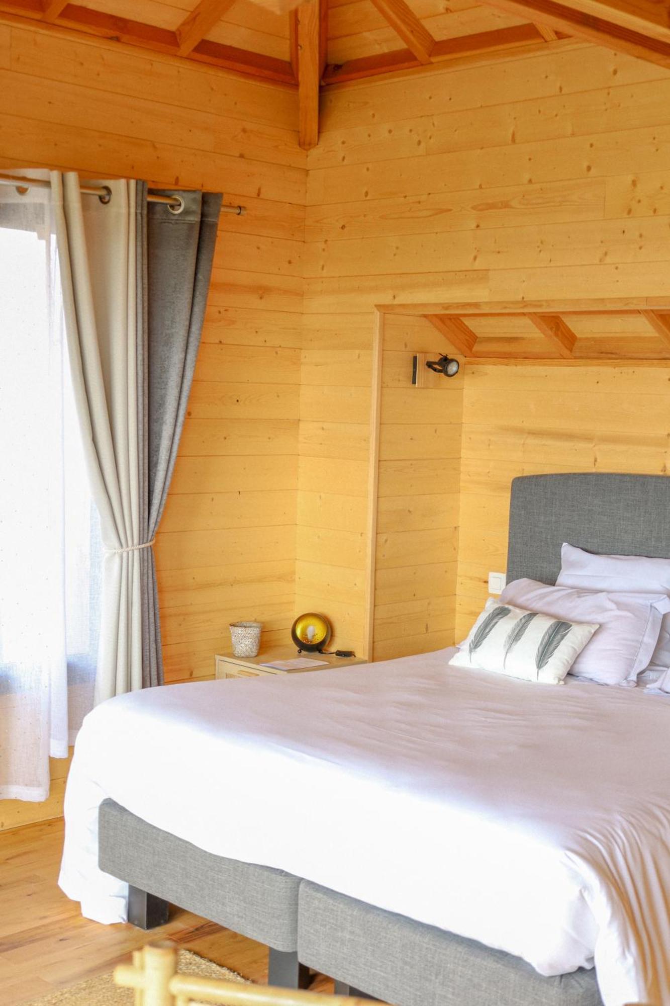 베르주라크 Le Domaine De La Tour Des Vents B&B 외부 사진