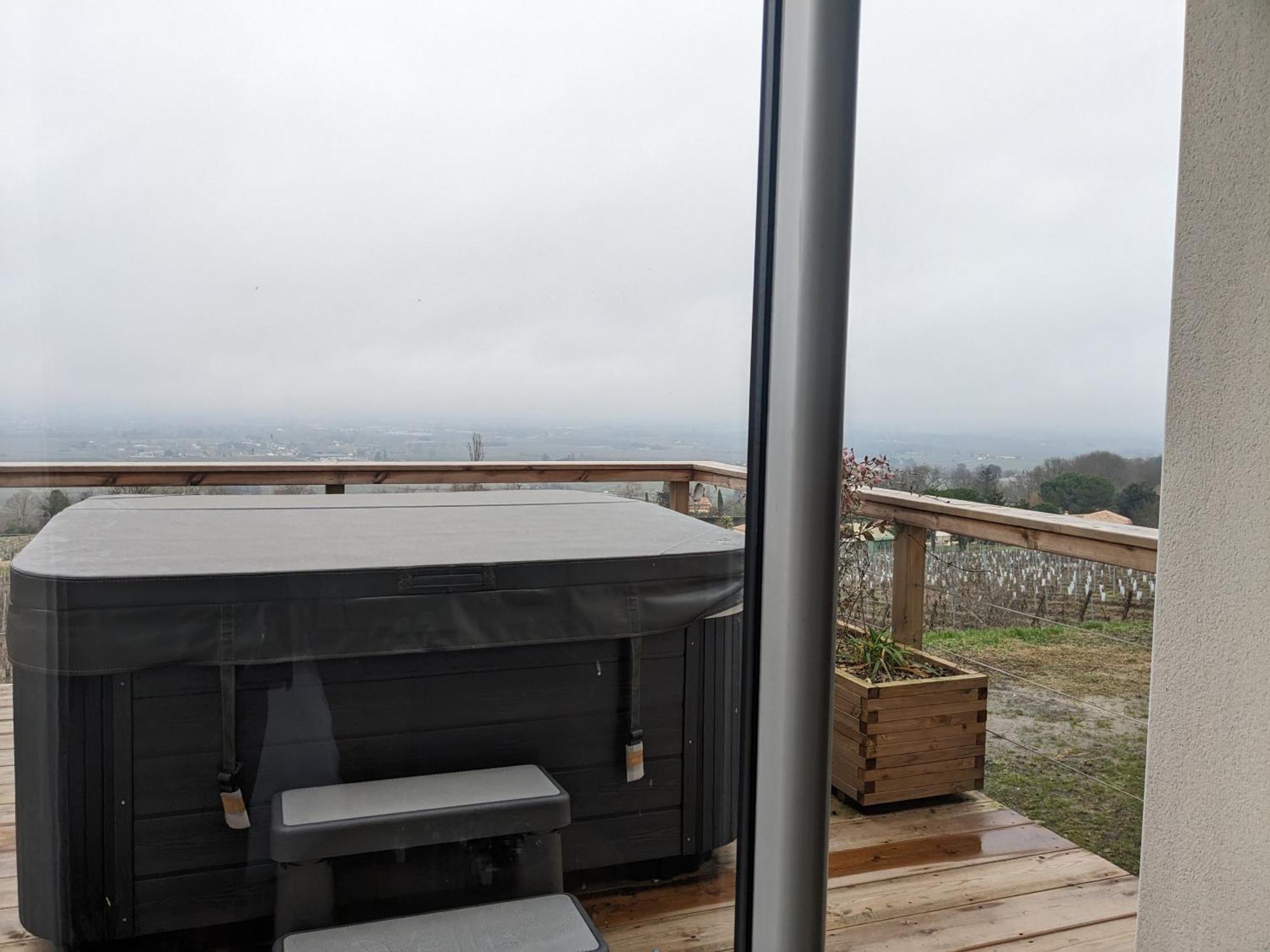 베르주라크 Le Domaine De La Tour Des Vents B&B 외부 사진