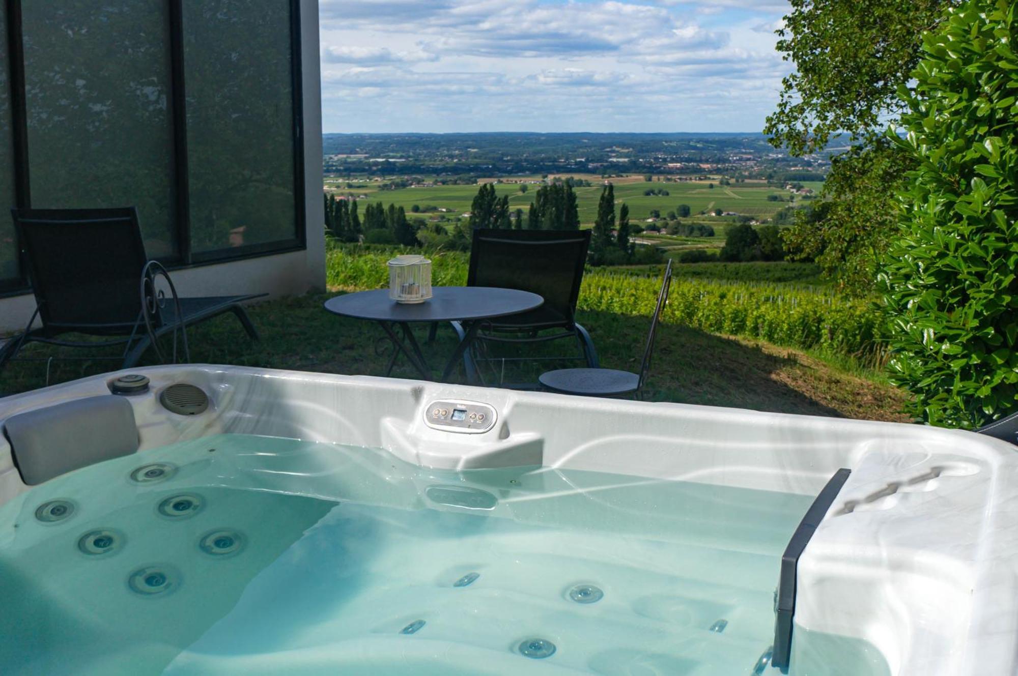 베르주라크 Le Domaine De La Tour Des Vents B&B 외부 사진